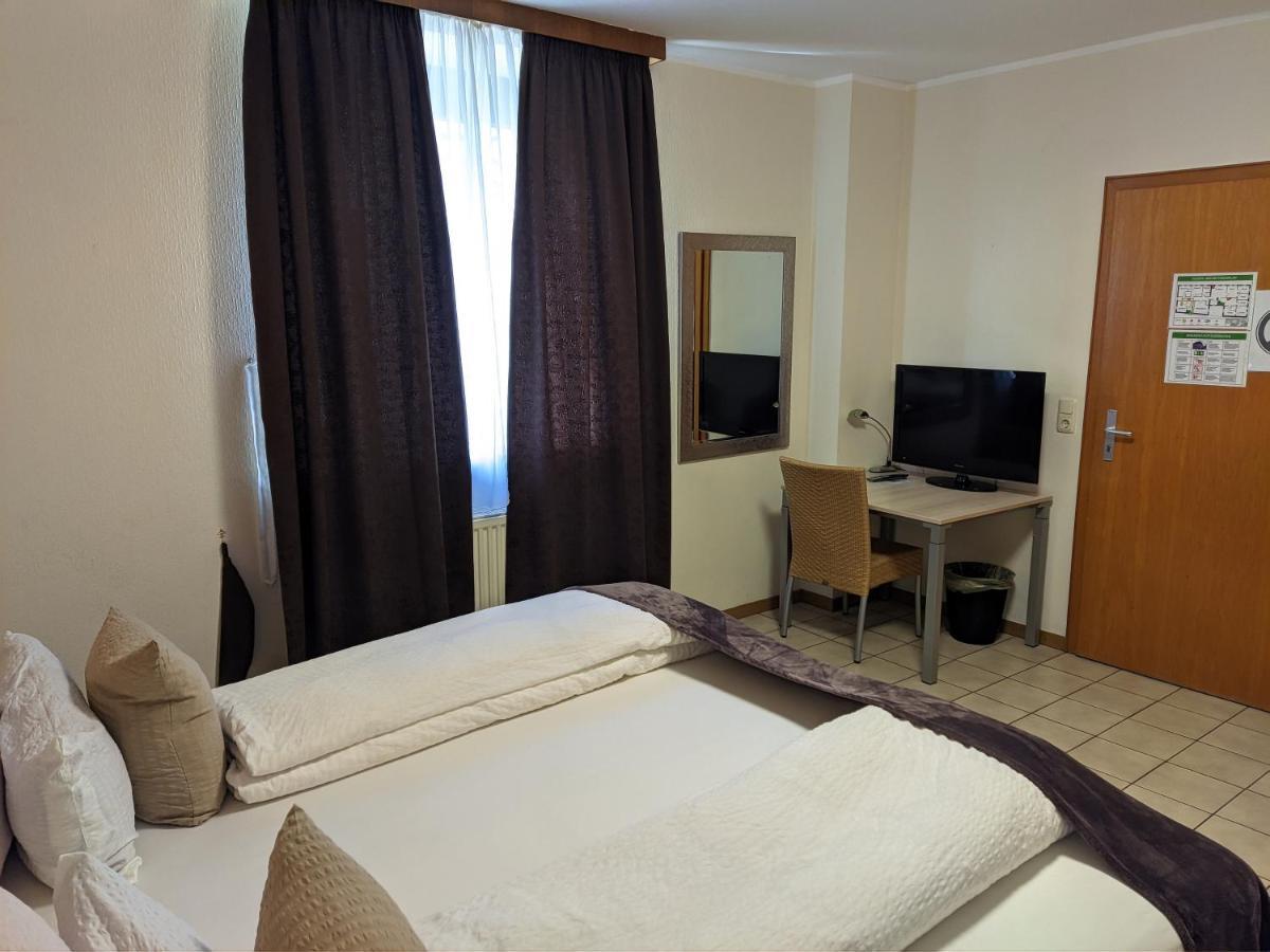 Hotel Rath Schwalmtal  Extérieur photo